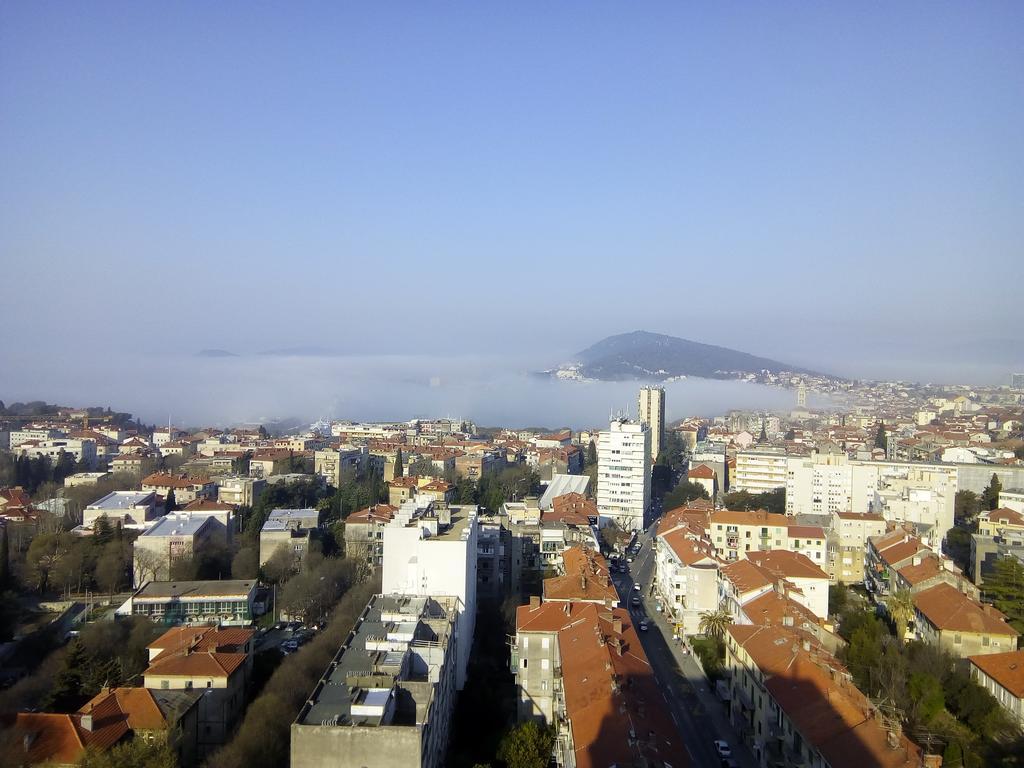 Apartment Penthouse Ema Spalato Esterno foto